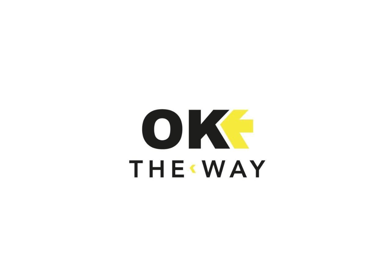 شقة Oktheway Loft Maestranza آكورونيا المظهر الخارجي الصورة
