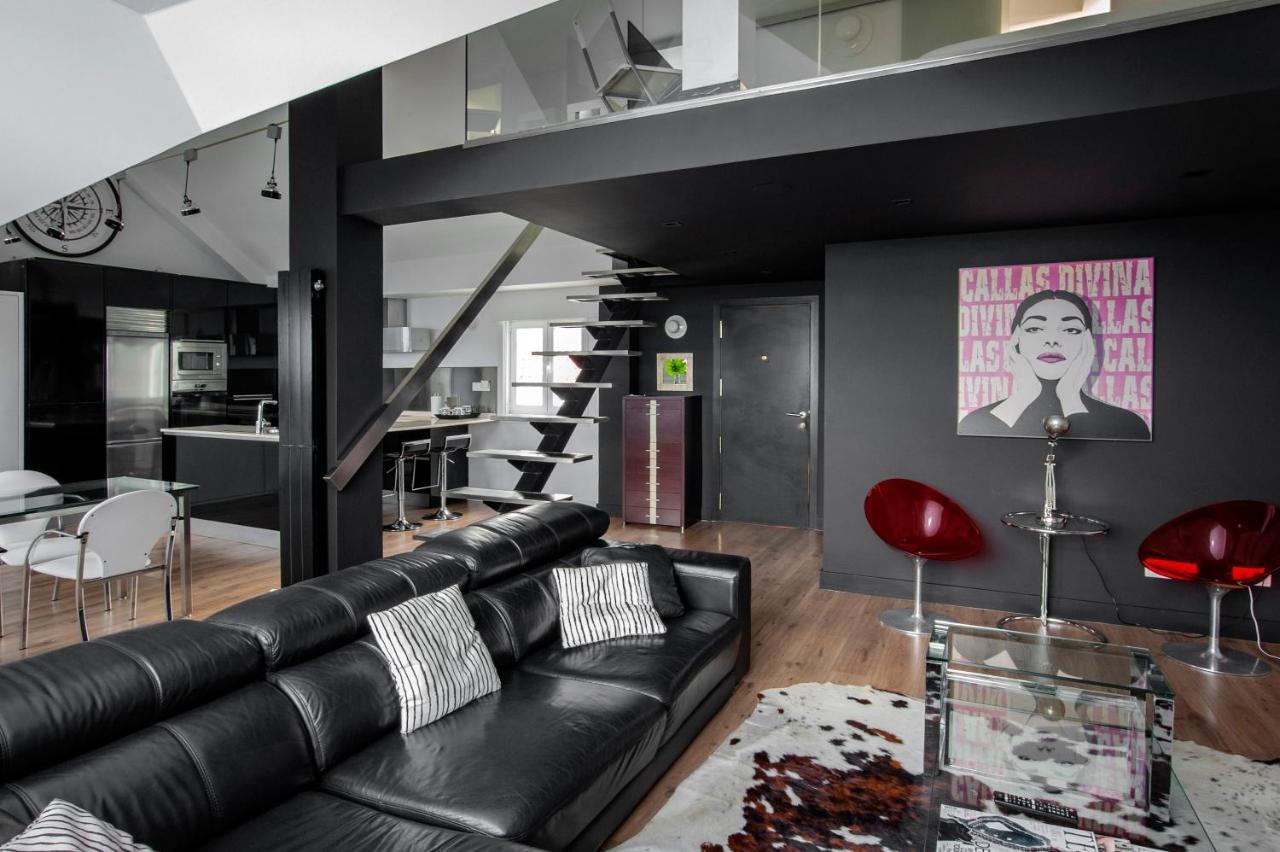 شقة Oktheway Loft Maestranza آكورونيا المظهر الخارجي الصورة